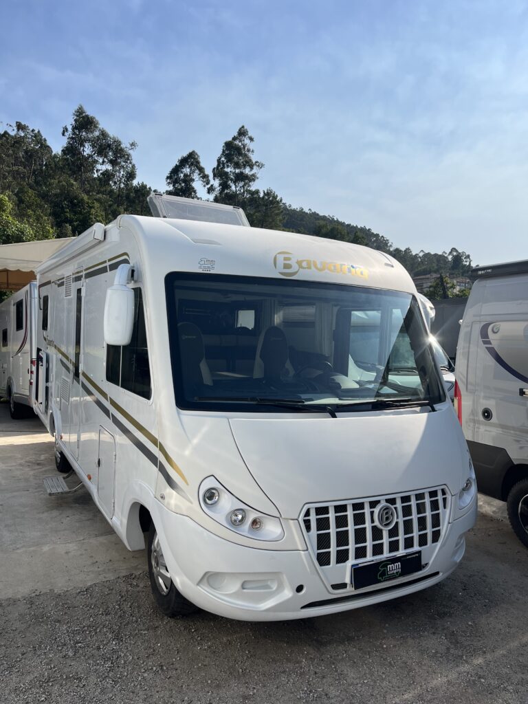 Bavaria Integral Style 740 Cama Central