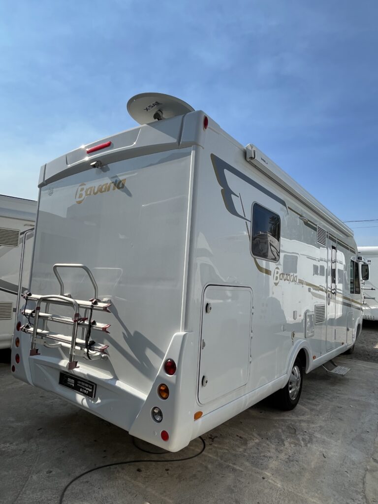 Bavaria Integral Style 740 Cama Central