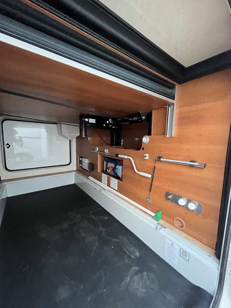 RAPIDO DESIGN EDITION 7090FF — FIAT DUCATO 2.3 150 CV — 2015 — 76.815 KM