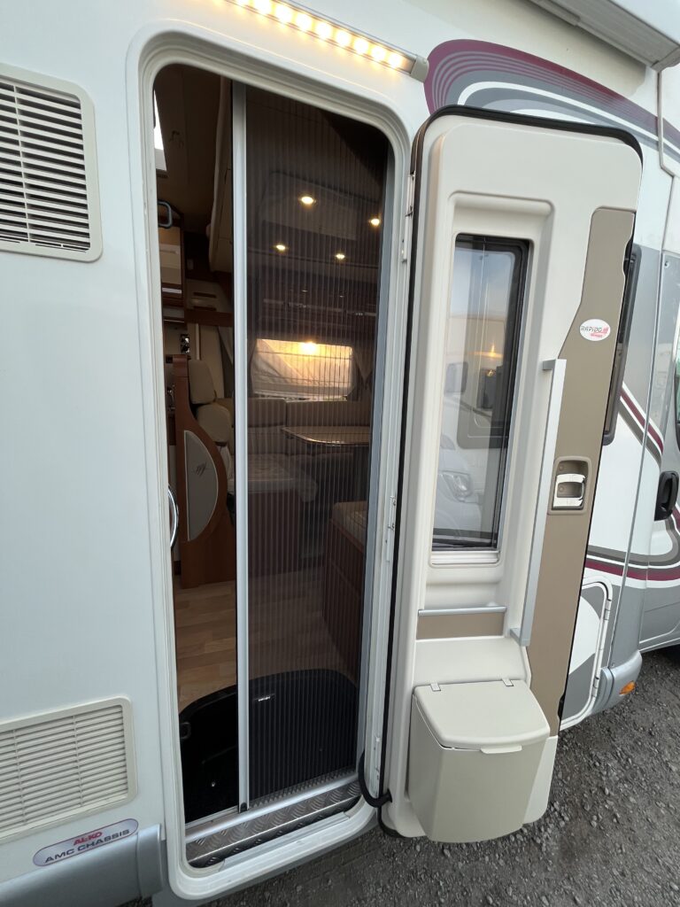 RAPIDO DESIGN EDITION 7090FF — FIAT DUCATO 2.3 150 CV — 2015 — 76.815 KM