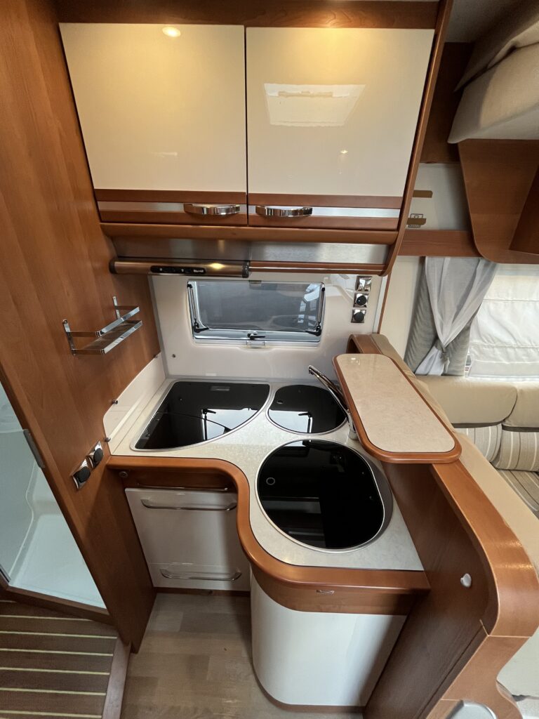 RAPIDO DESIGN EDITION 7090FF — FIAT DUCATO 2.3 150 CV — 2015 — 76.815 KM