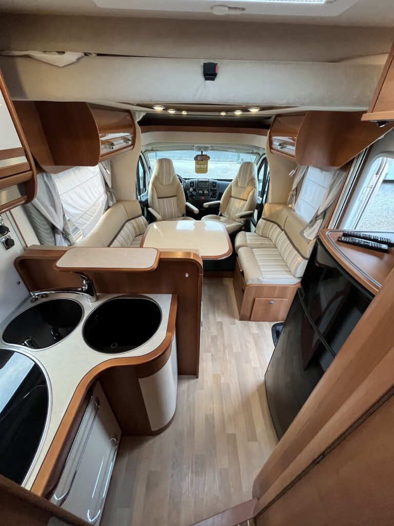 RAPIDO DESIGN EDITION 7090FF — FIAT DUCATO 2.3 150 CV — 2015 — 76.815 KM