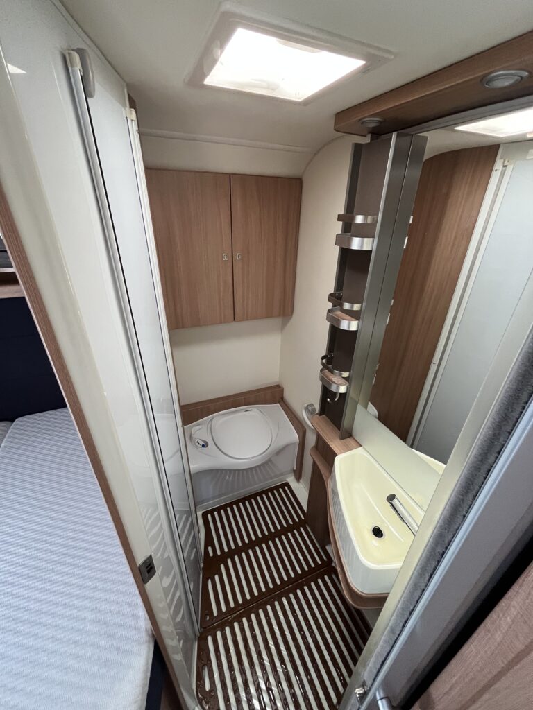KNAUS SKYWAVE IC-LINE | FIAT DUCATO 2.3 130 CV | 2017