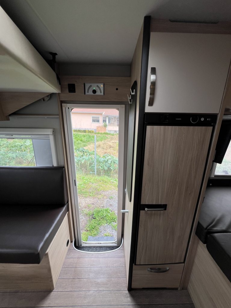Weinsberg Cara Suite 2019 Cama francesa + Cama basculante