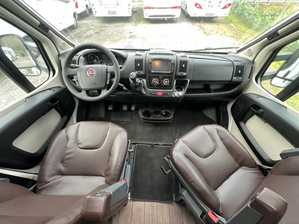 Weinsberg Cara Suite 2019 Cama francesa + Cama basculante