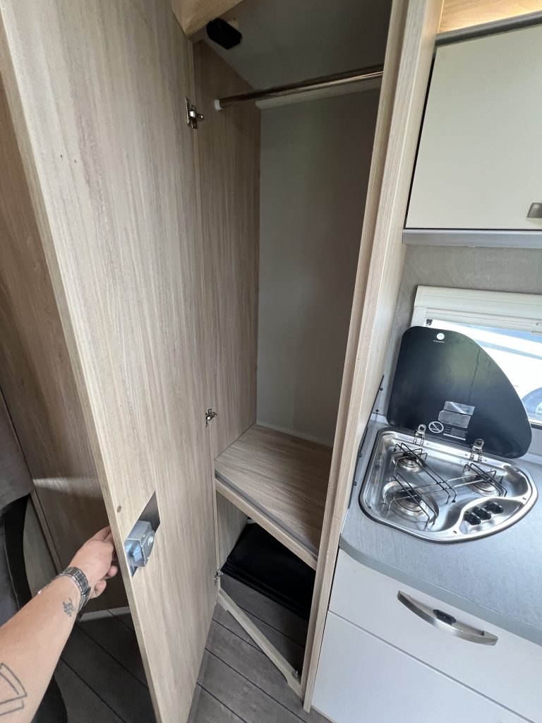 Weinsberg Cara Suite 2019 Cama francesa + Cama basculante